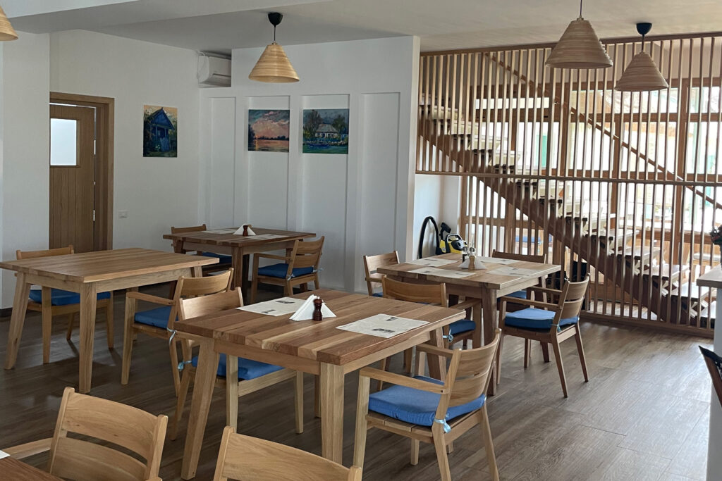 restaurant-P2-cu-picturiss